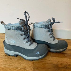 North Face snow boots - nearly new! - size 6.5